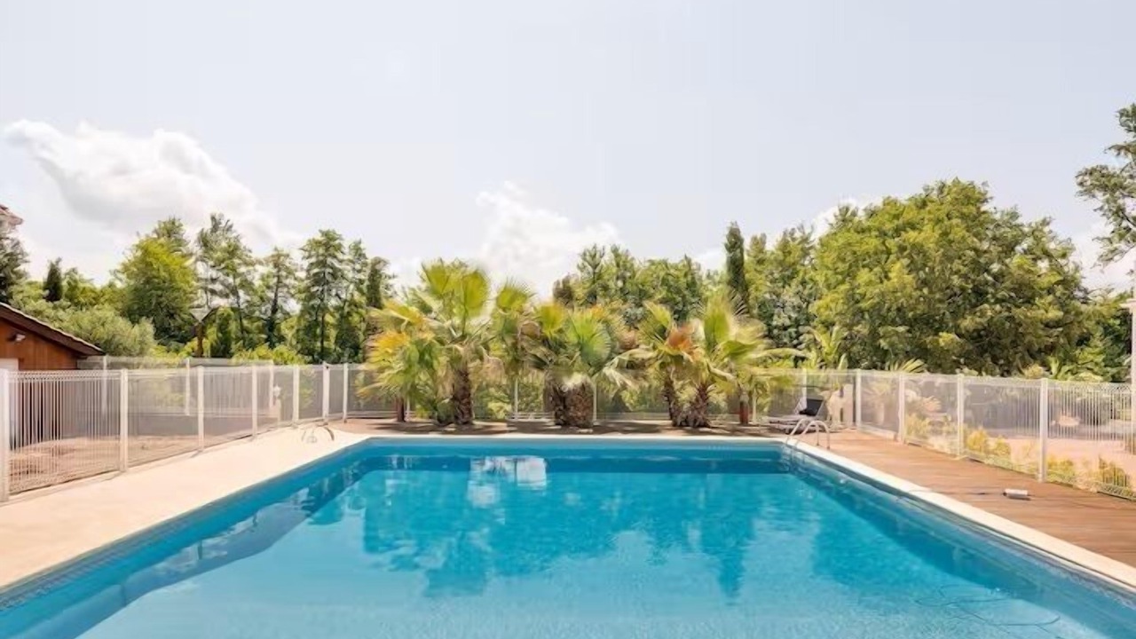 Photo of Outdoor in Razimet