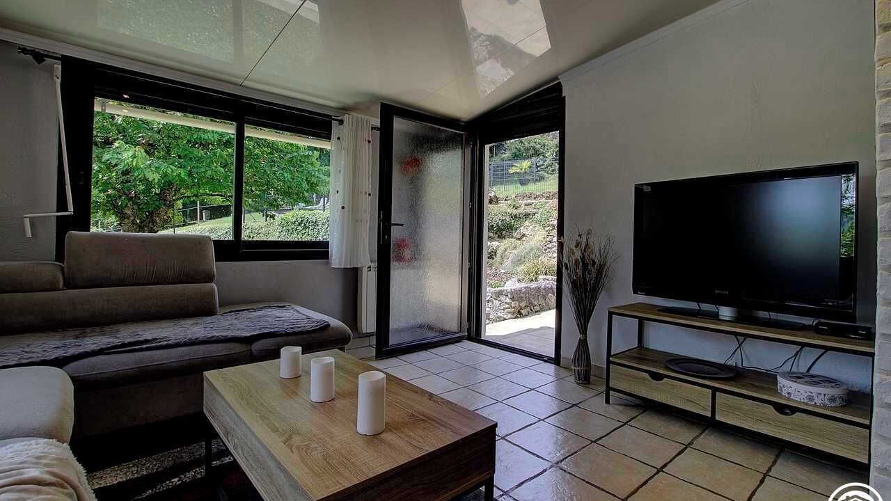Photo of Livingroom in Bregnier-Cordon