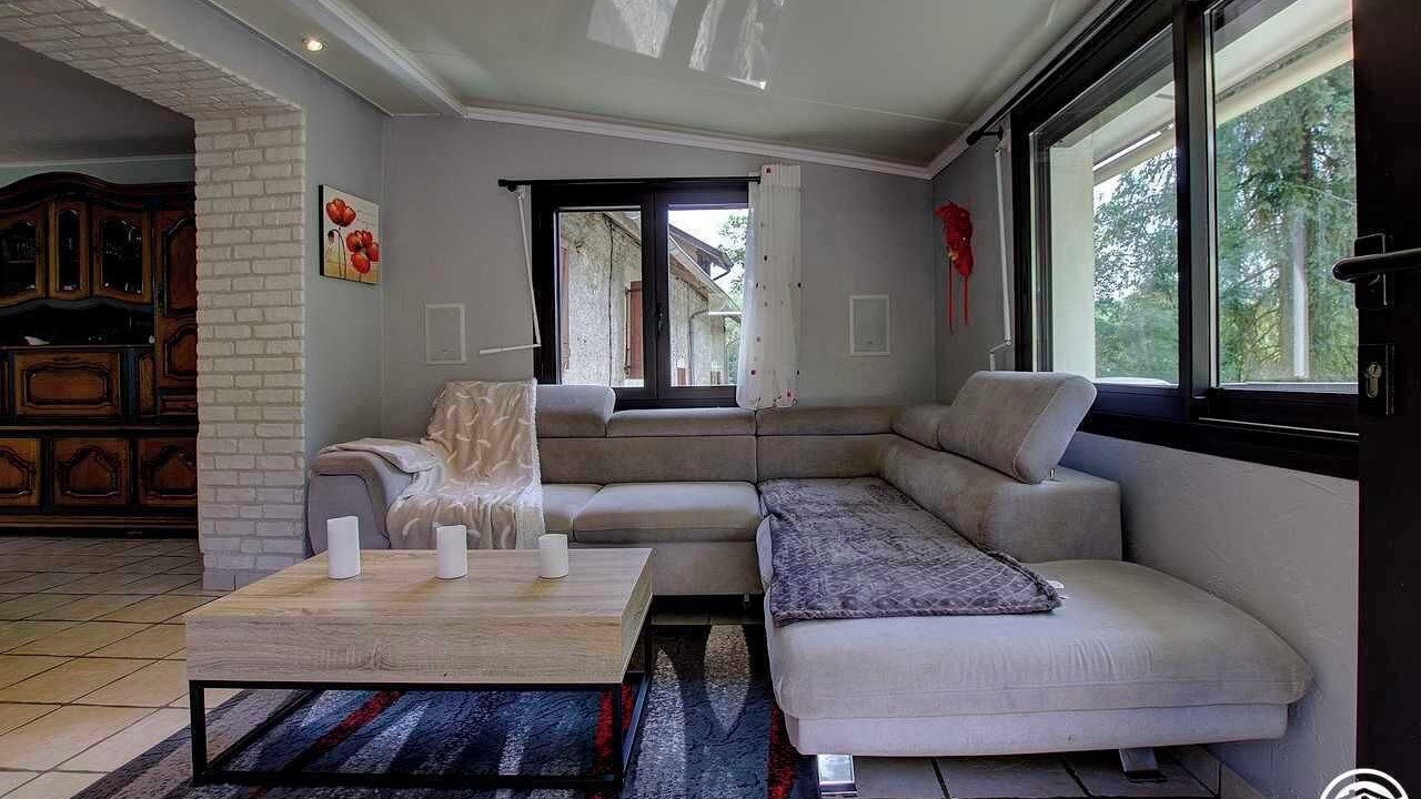 Photo of Livingroom in Bregnier-Cordon