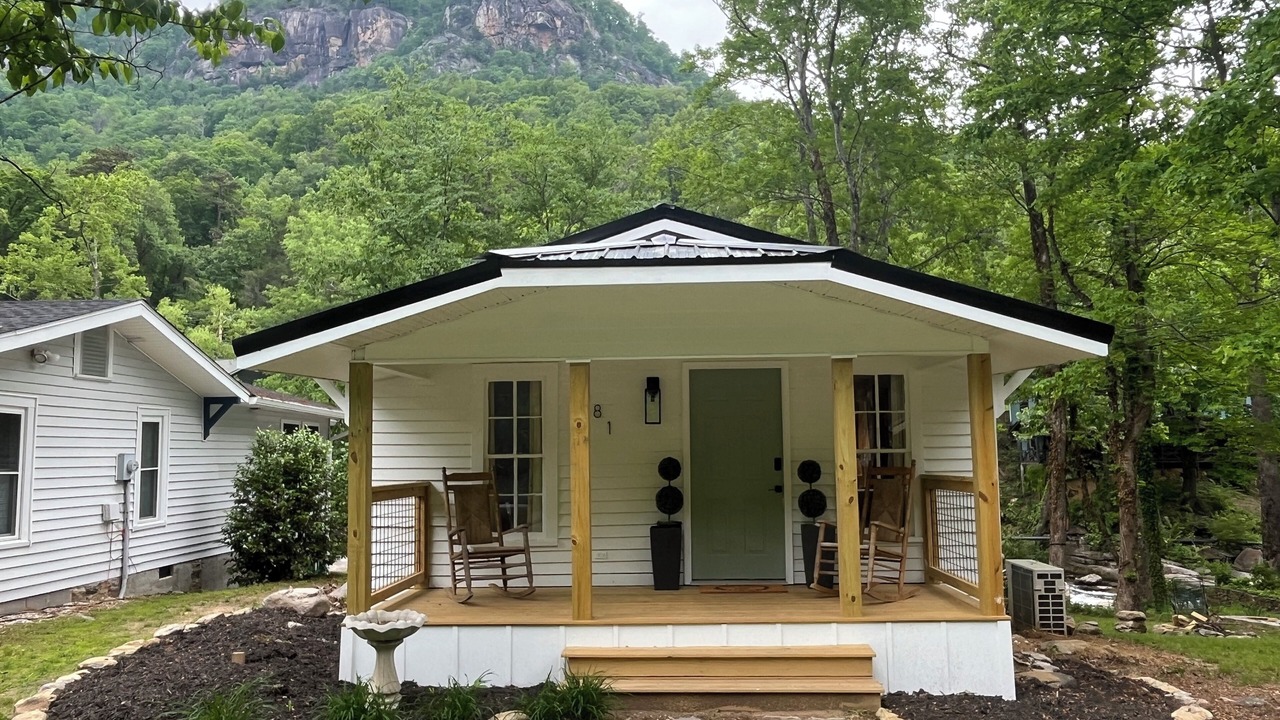 Photo of Outdoor in Chimney Rock