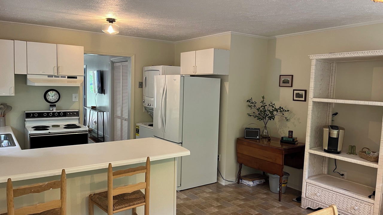 Photo of Kitchen in Chimney Rock