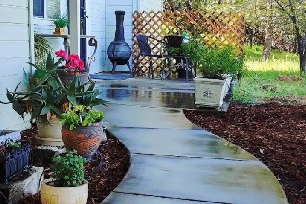 Photo of Outdoor in Cascade