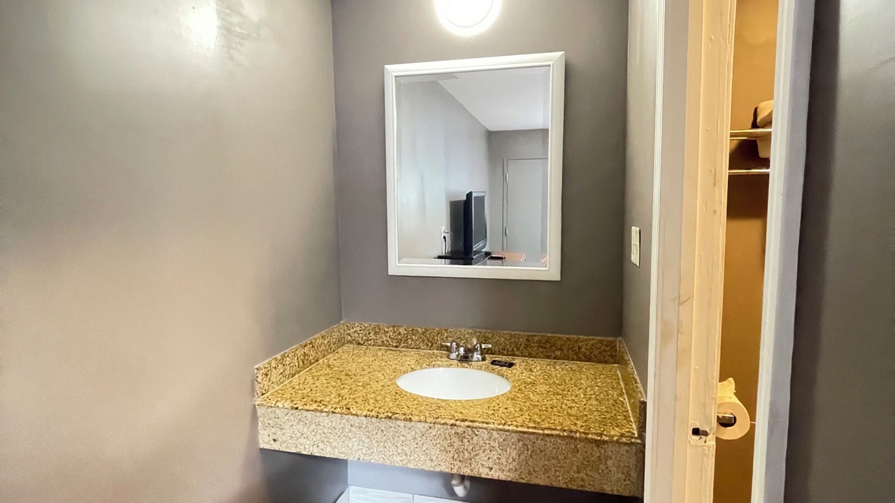 Photo of Bathroom in Port Allen