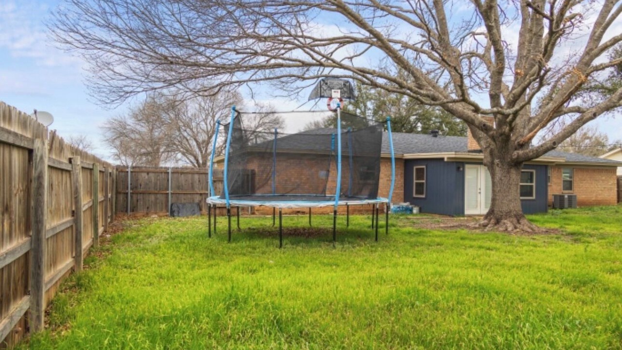 Photo of Outdoor in Coleman