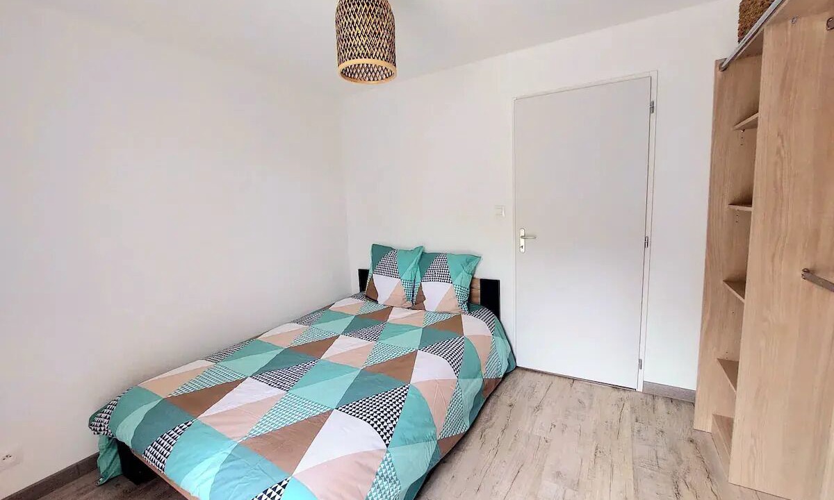 Photo of Others in Roiffe