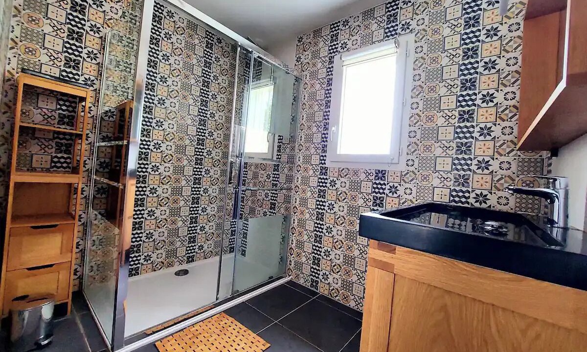 Photo of Others in Roiffe