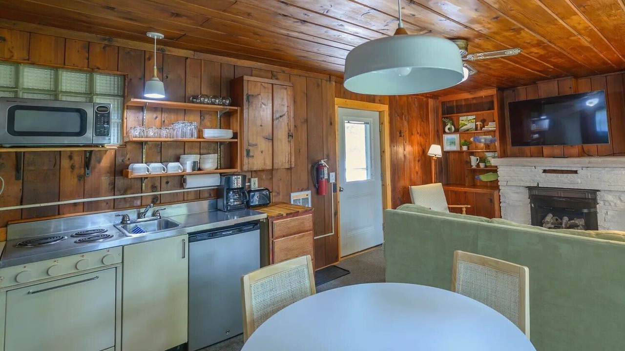 Photo of Kitchen in Empire