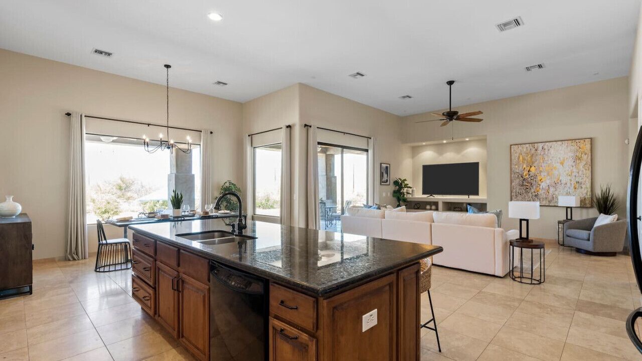 Photo of Kitchen in Rio Verde Foothills