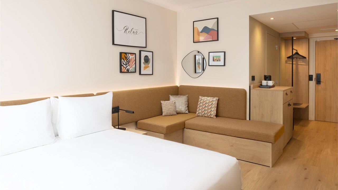 Photo of Bedroom in Roissy-en-France