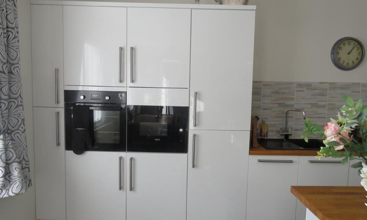 Photo of Kitchen in Sarrancolin