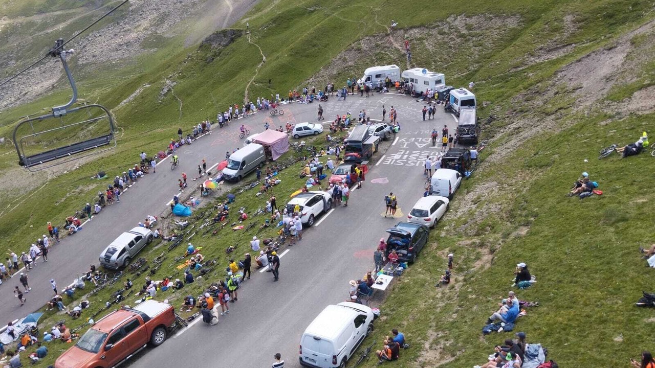 Photo of Outdoor in Sarrancolin