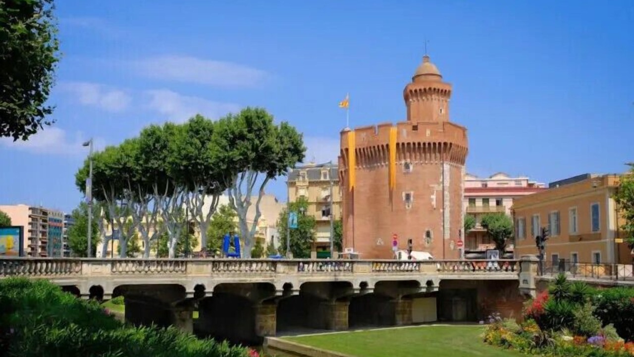 Photo of Outdoor in Moulin a Vent