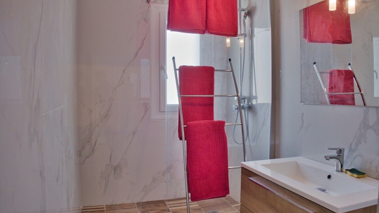 Photo of Others in Moulin a Vent