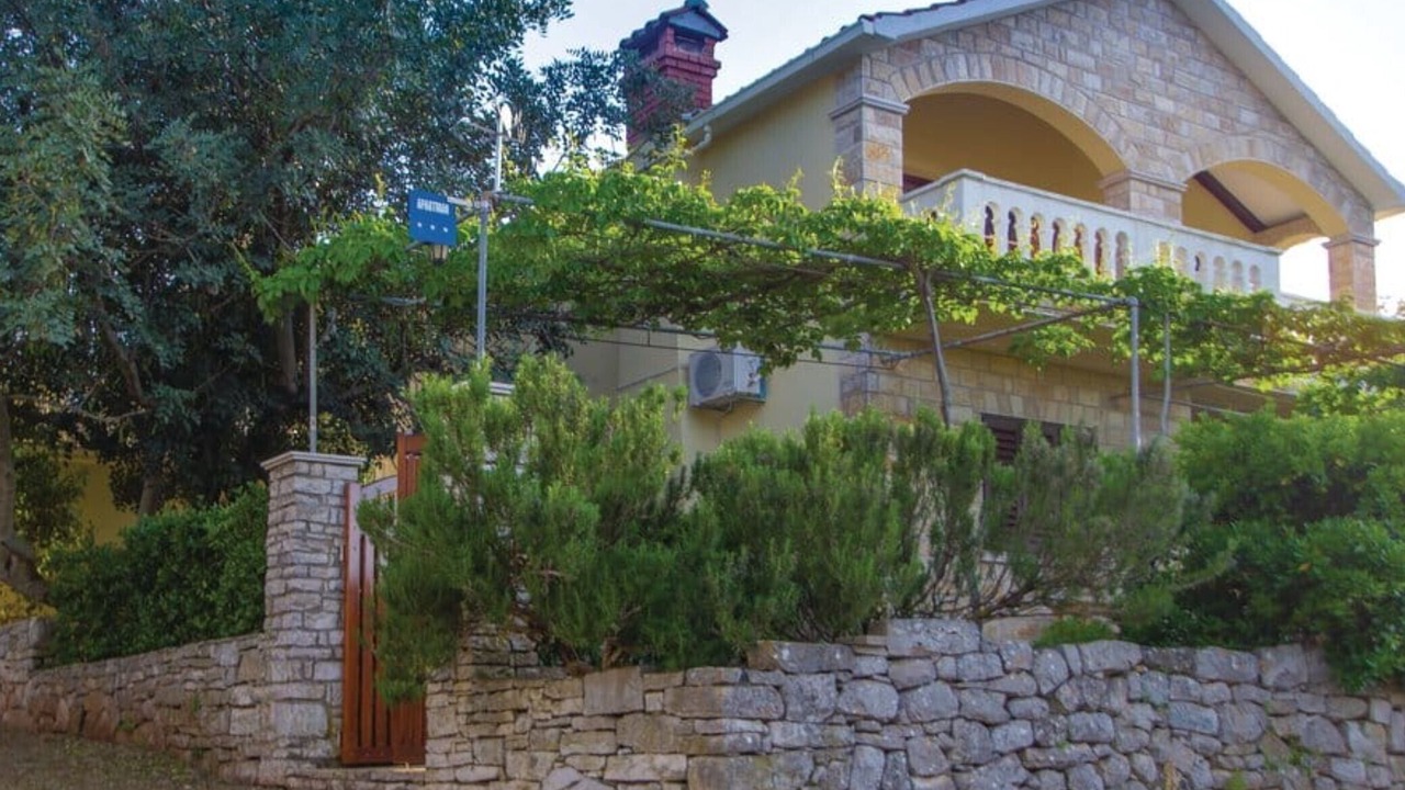 Photo of Outdoor in Pupnat