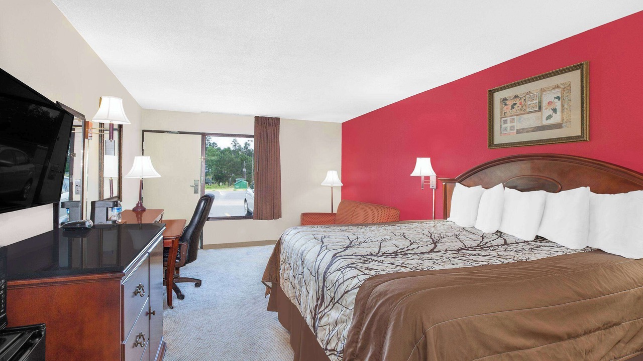 Photo of Bedroom in Newton