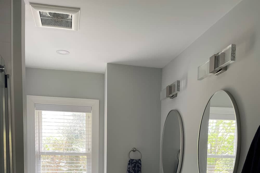 Photo of Others in Center Moriches