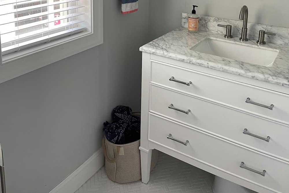 Photo of Others in Center Moriches