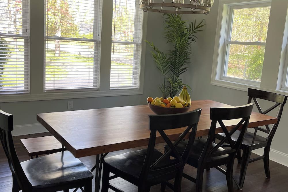 Photo of Others in Center Moriches