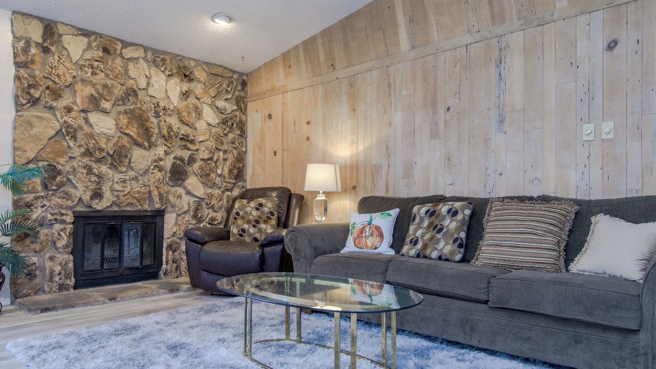 Photo of Livingroom in Northeast Heights