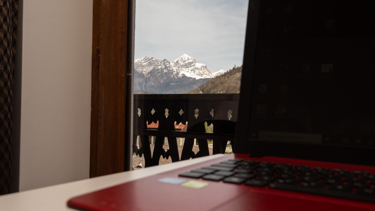 Photo of Patio Balcony in Venthon