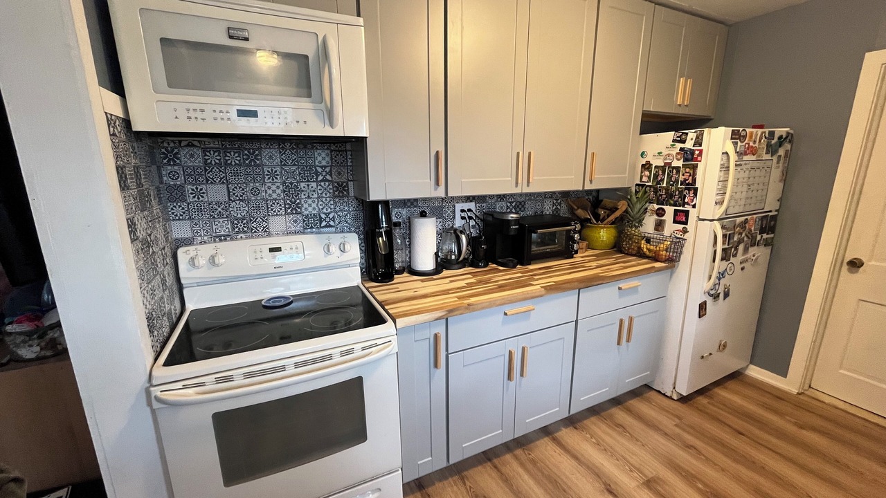 Photo of Kitchen in Saybrook Manor