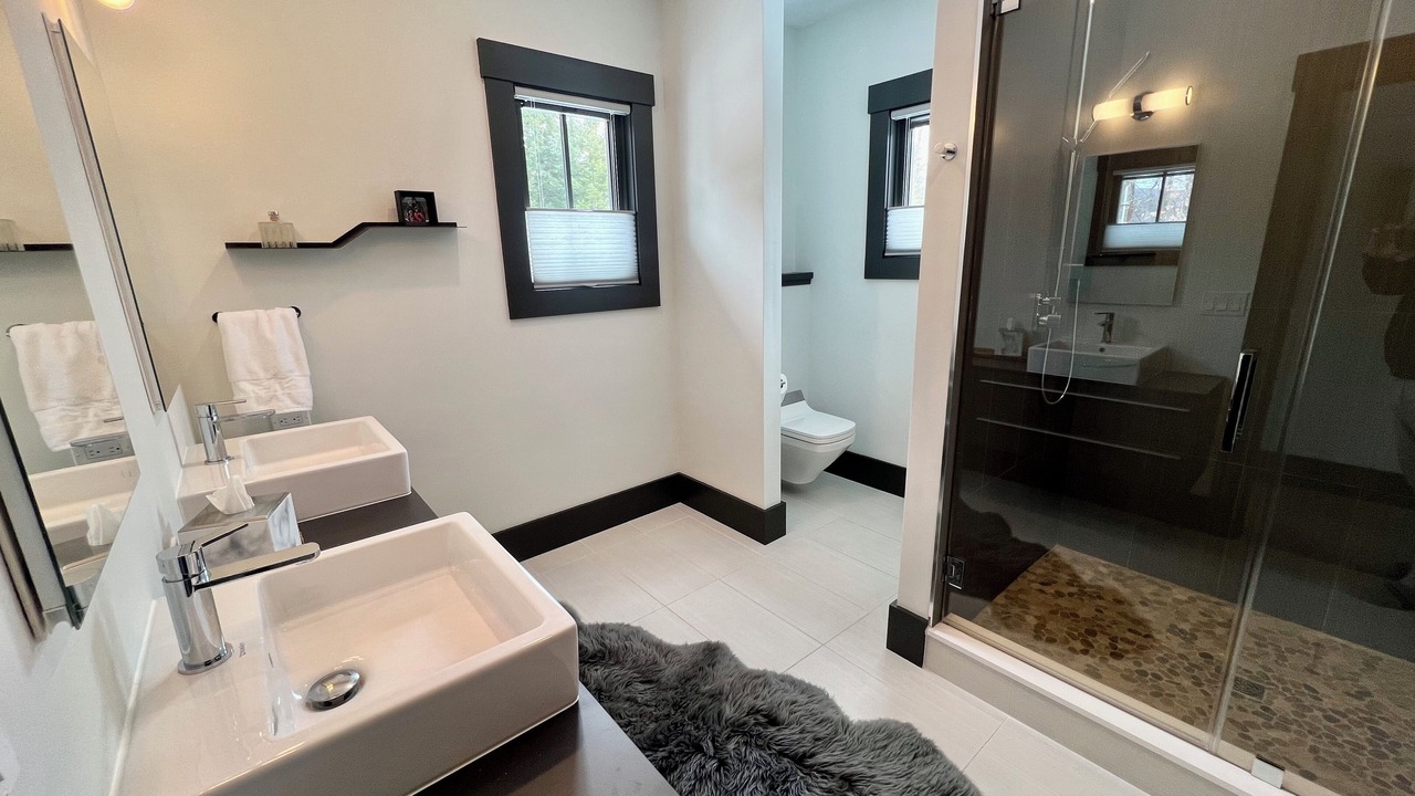 Photo of Others in Glen