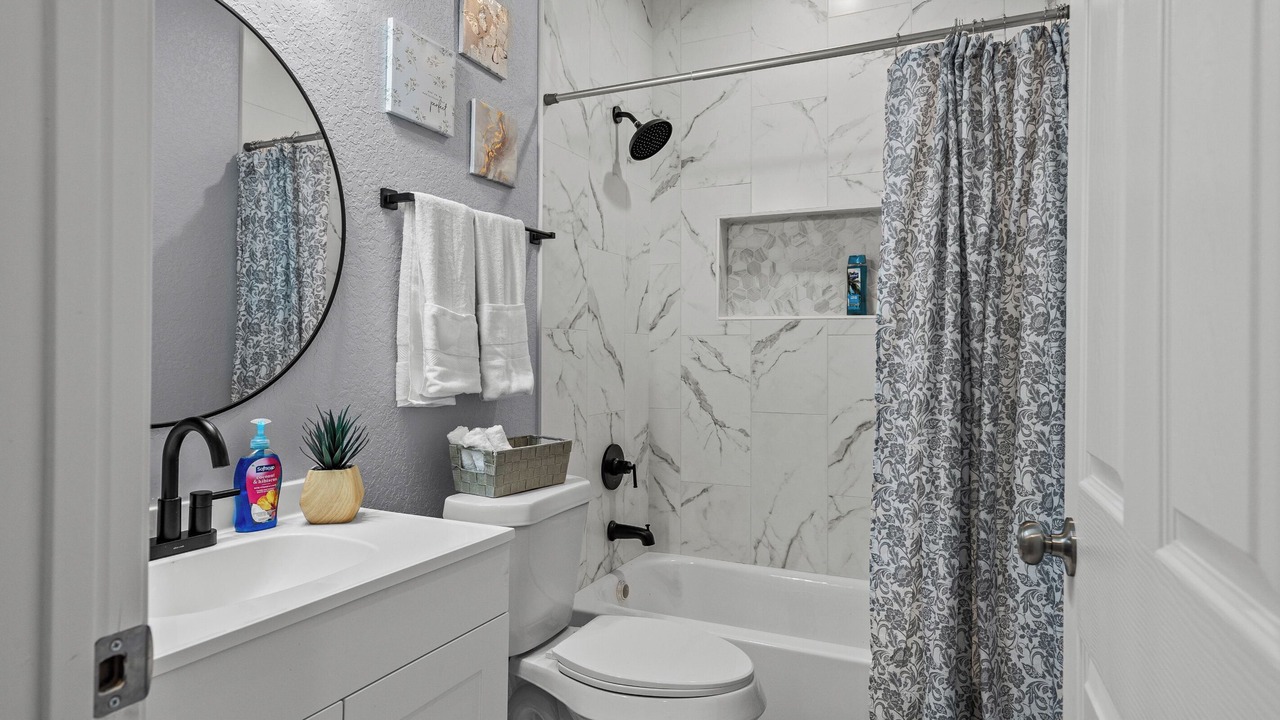 Photo of Bathroom in Denver Heights
