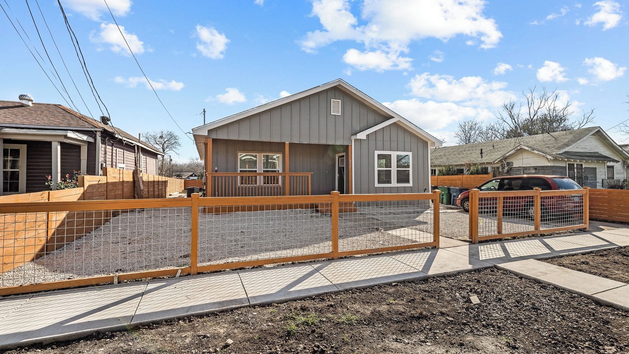 Photo of Outdoor in Denver Heights