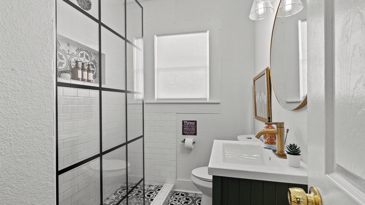 Photo of Bathroom in Denver Heights