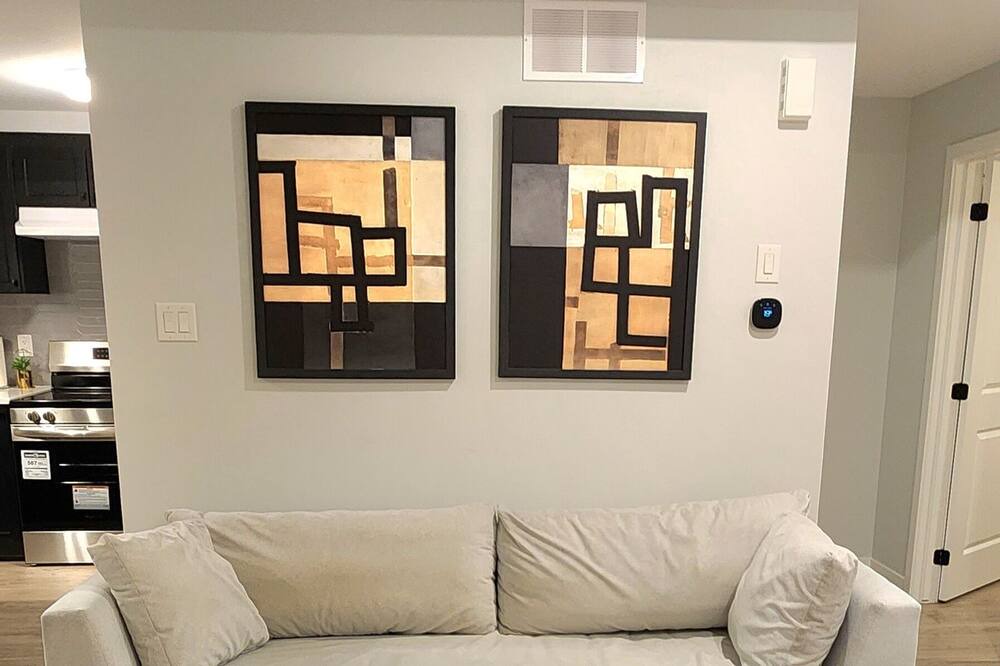 Photo of Livingroom in Ottawa Division