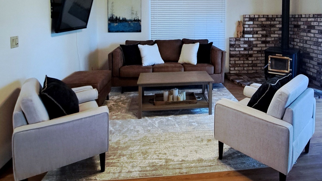 Photo of Livingroom in Pollock Pines