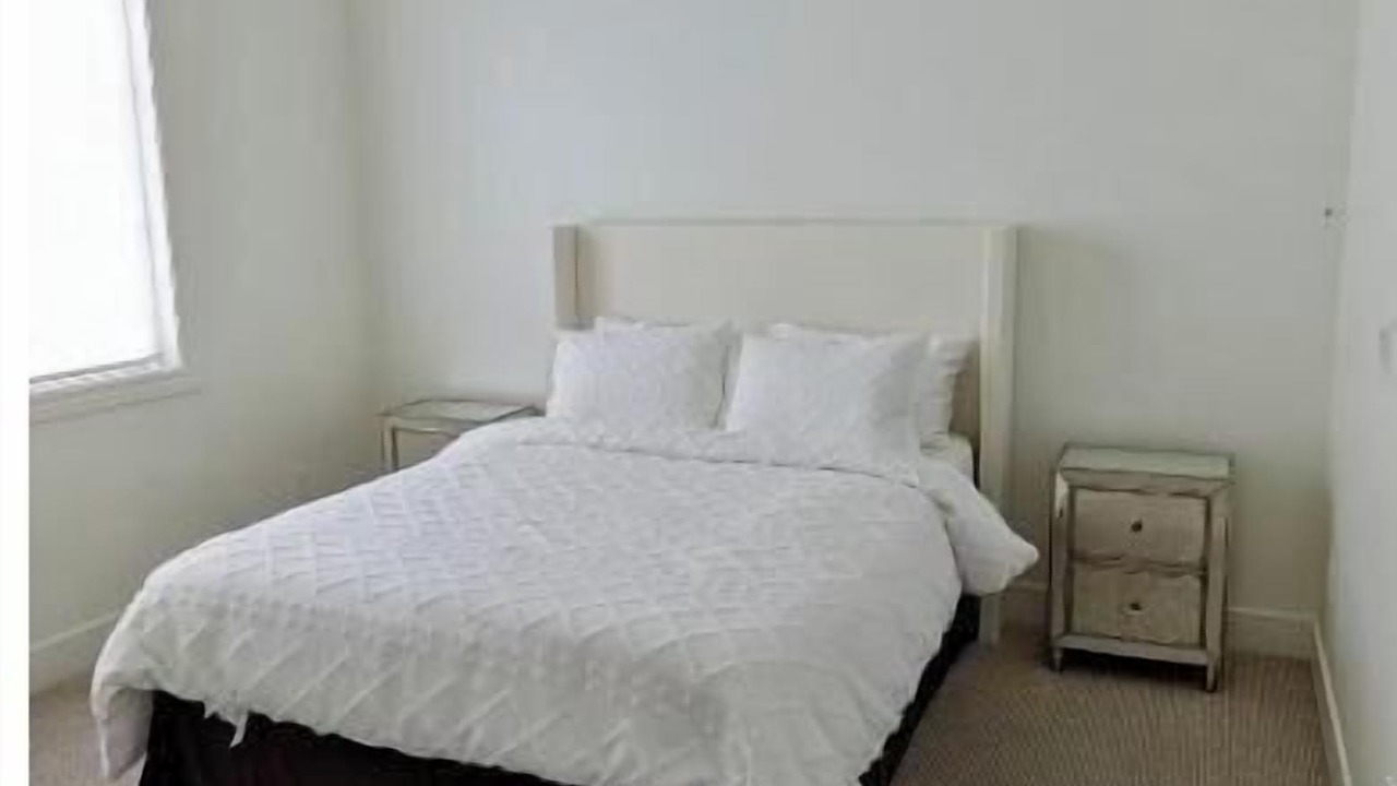 Photo of Bedroom in South Richland