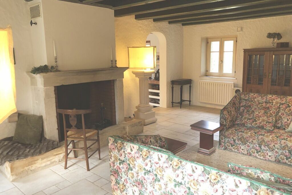 Photo of Livingroom in Taintrux