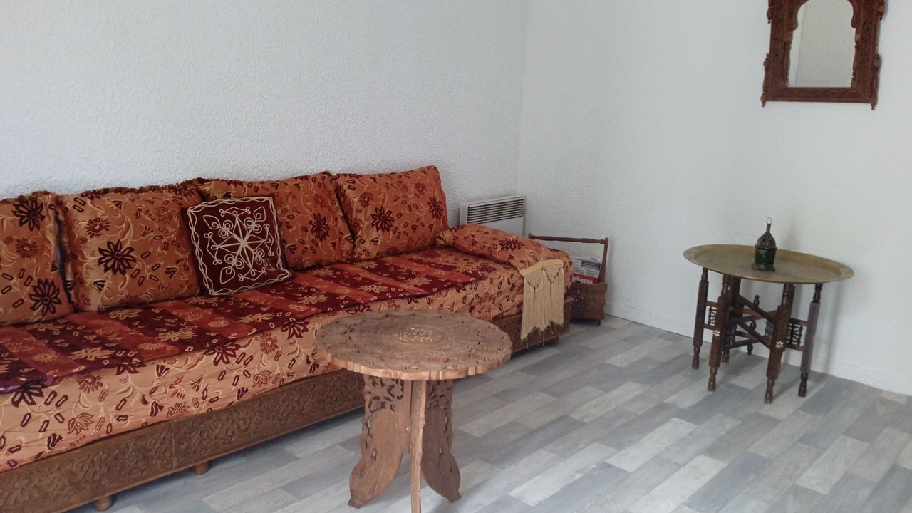 Photo of Livingroom in Colombier - Champ de Mars