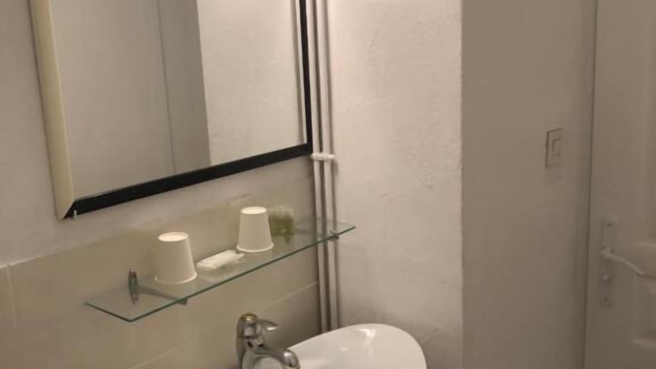 Photo of Bathroom in Manosque