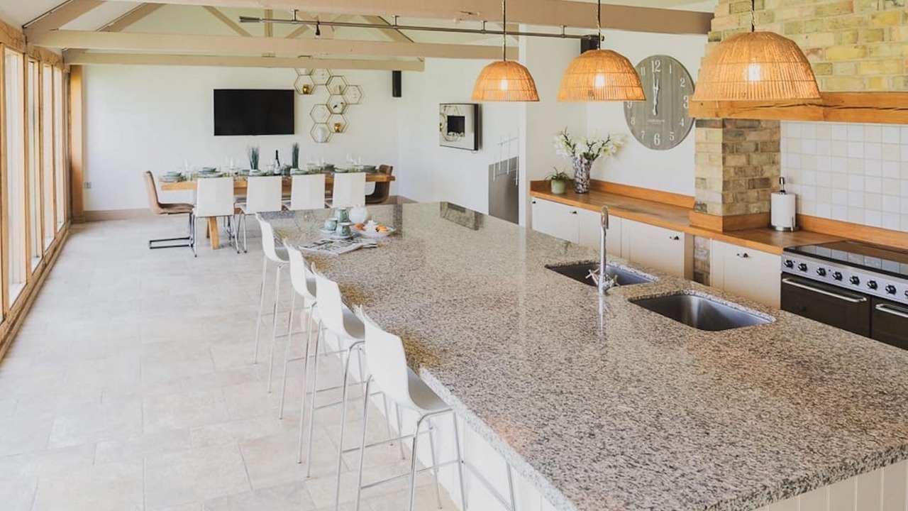 Photo of Others in Howlett End