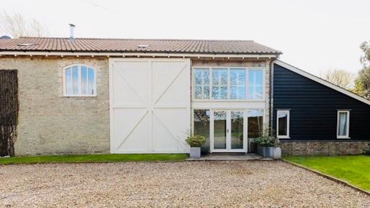 Photo of Others in Howlett End