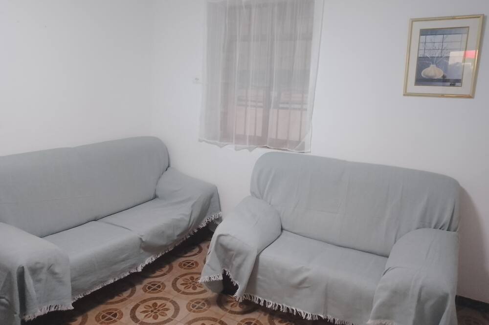 Photo of Livingroom in Tazona
