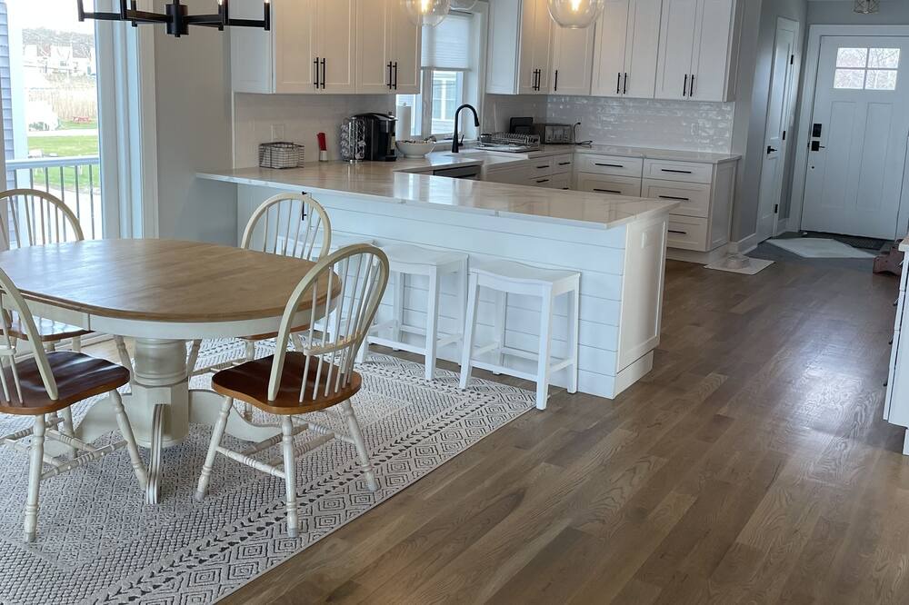Photo of Kitchen in Saybrook Manor