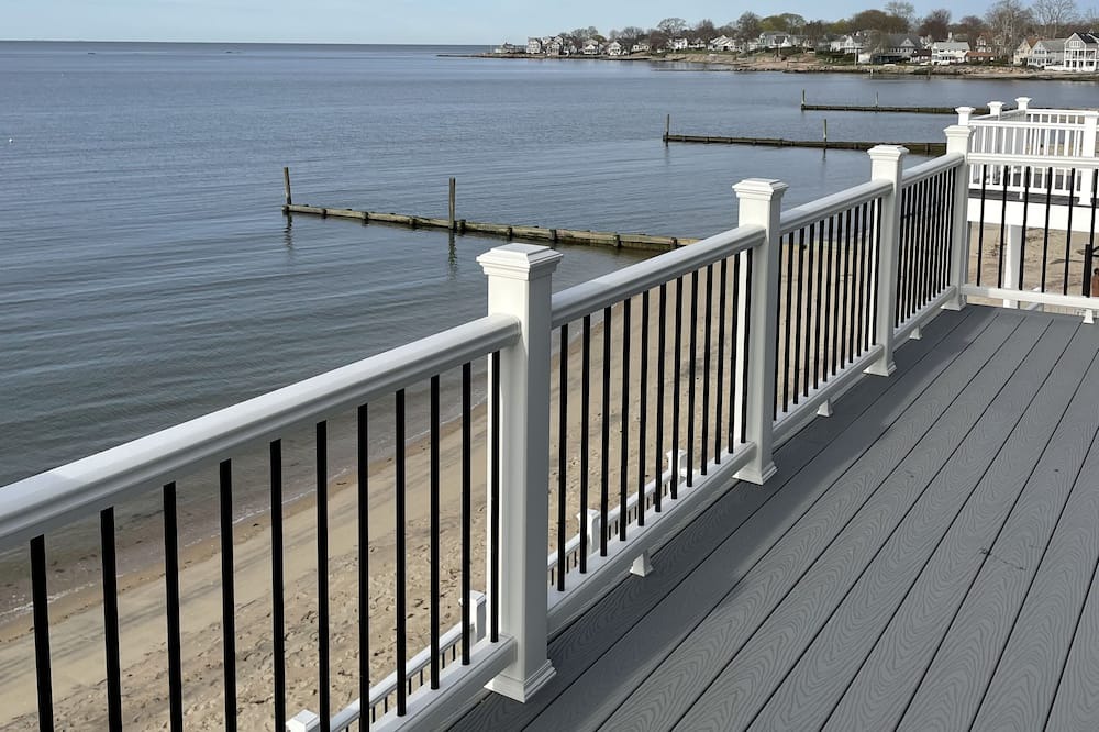 Photo of Outdoor in Saybrook Manor