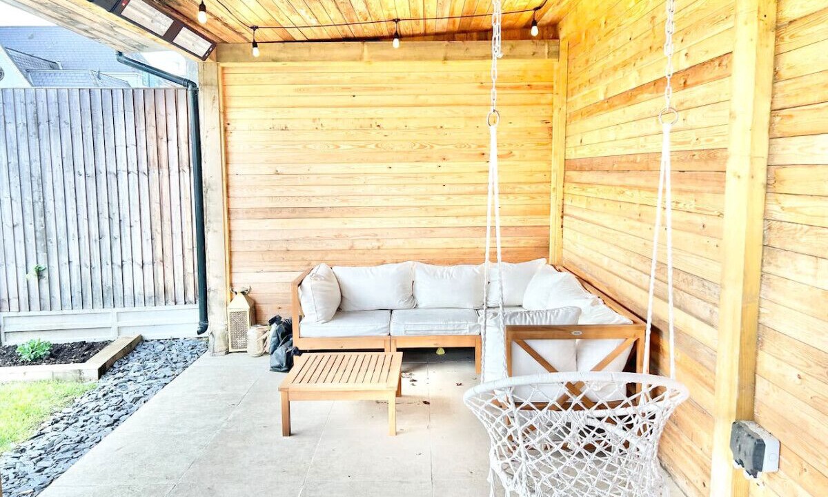 Photo of Outdoor in Edgware