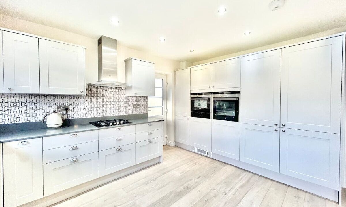 Photo of Kitchen in Edgware