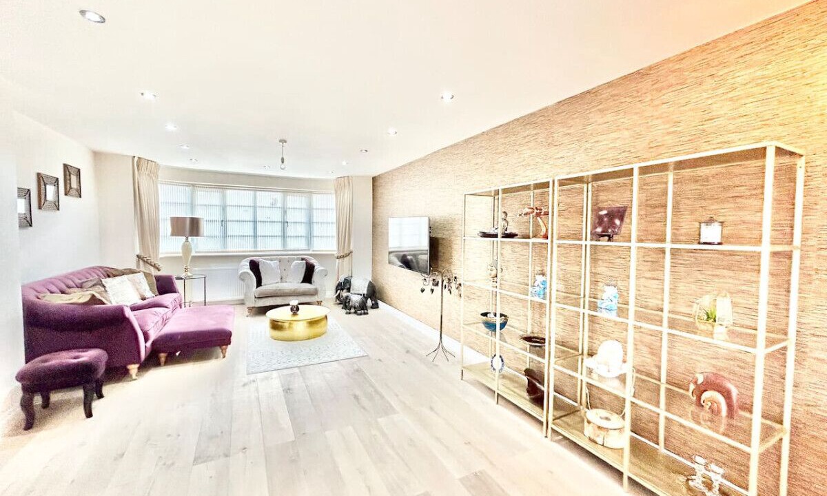 Photo of Others in Edgware