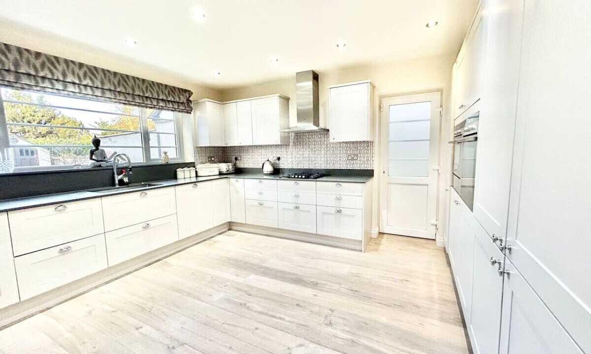 Photo of Kitchen in Edgware
