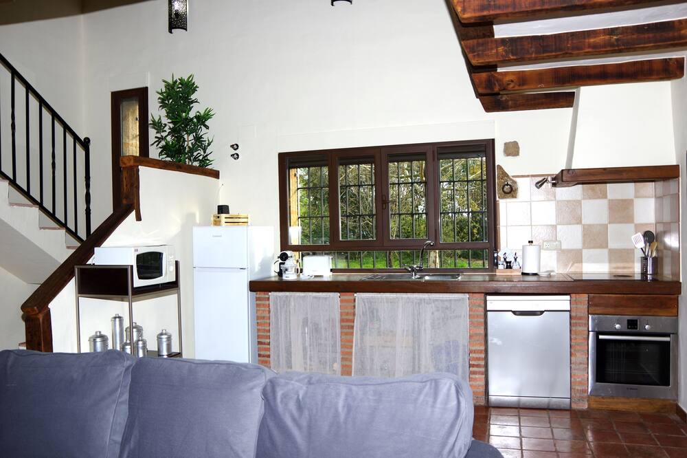 Photo of Kitchen in Candeleda
