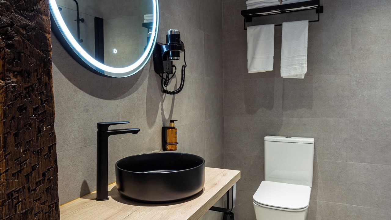 Photo of Bathroom in Bilbao Old Town