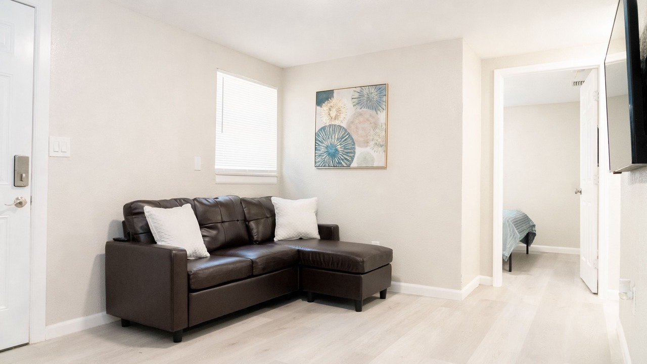 Photo of Livingroom in University