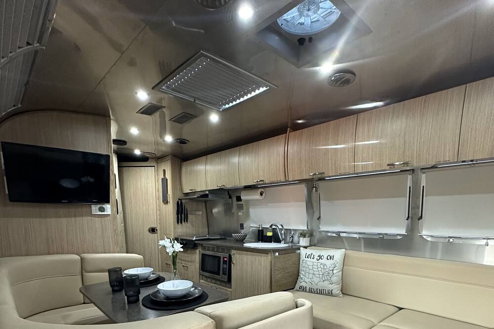 Photo of Others in Tangent