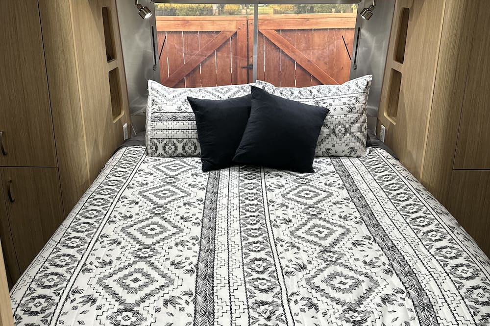 Photo of Others in Tangent