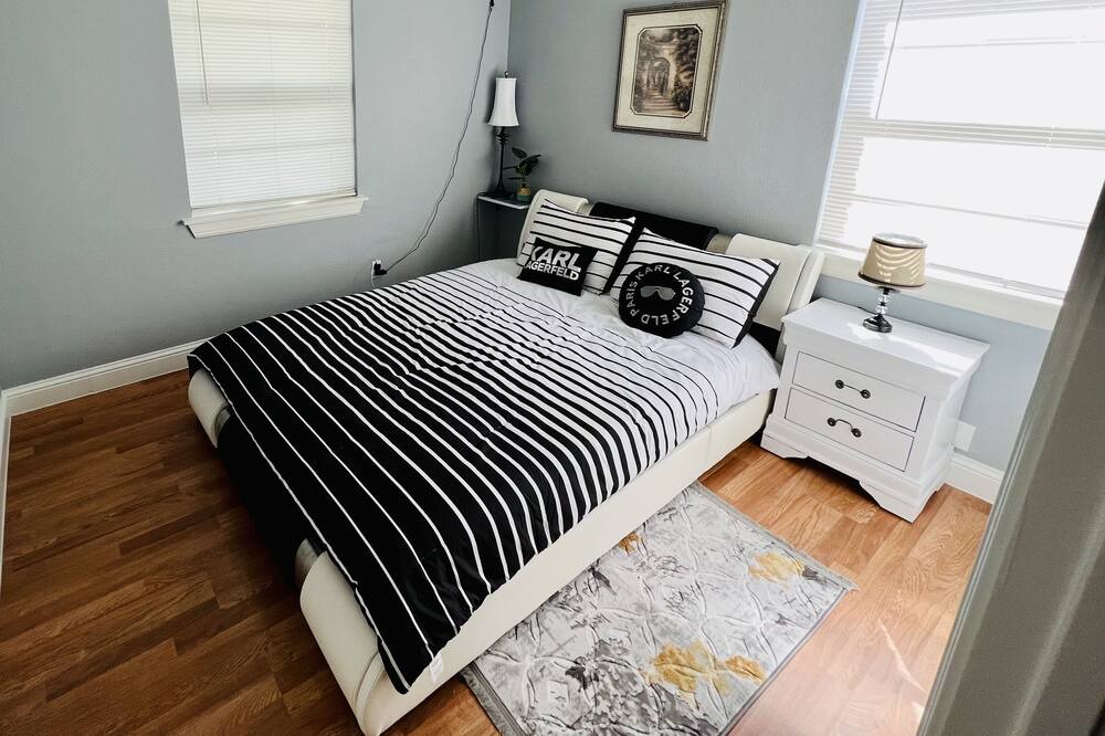 Photo of Bedroom in Mesquite